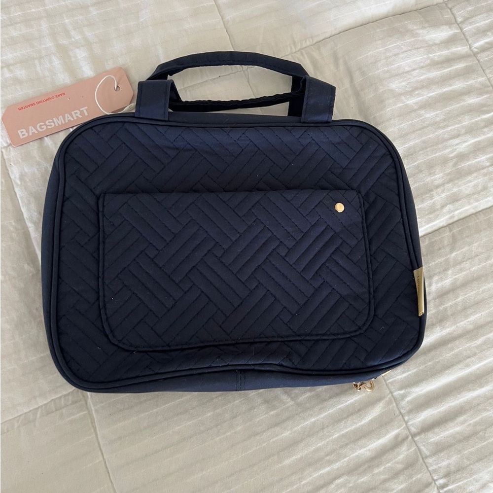 BAGSMART Bonchemin Blue The Space Saver Toiletry Bag